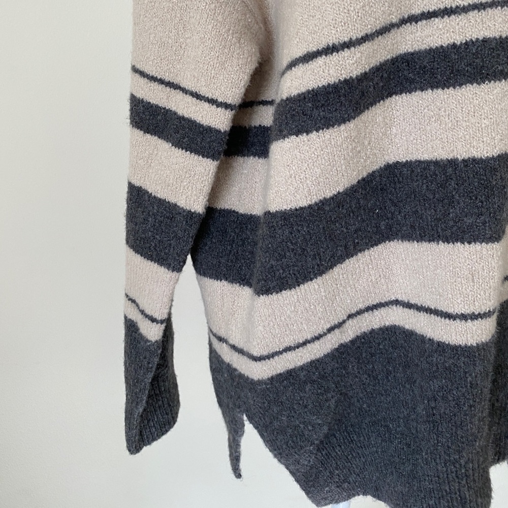 Magaschoni Cream and Black Striped Sweater - Picture 3 of 8